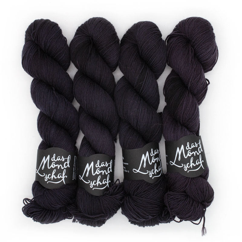 BLACK HOLE - 100g Pure Merino