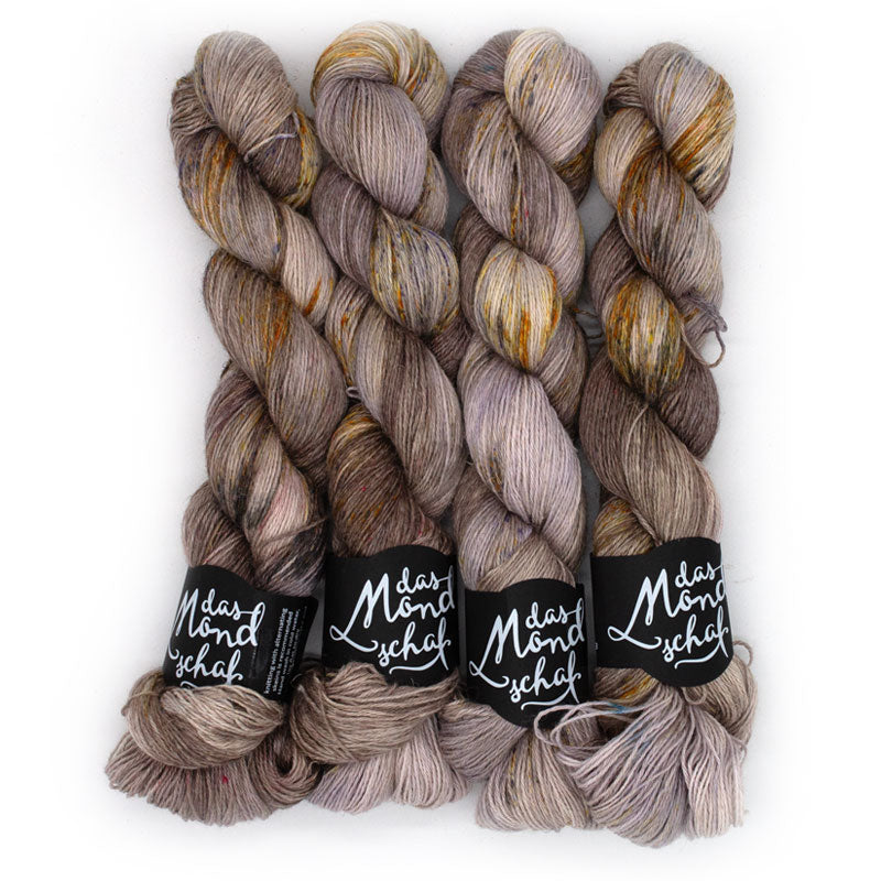 EARL GREY. HOT. - 100g Alpaca Silk Linen