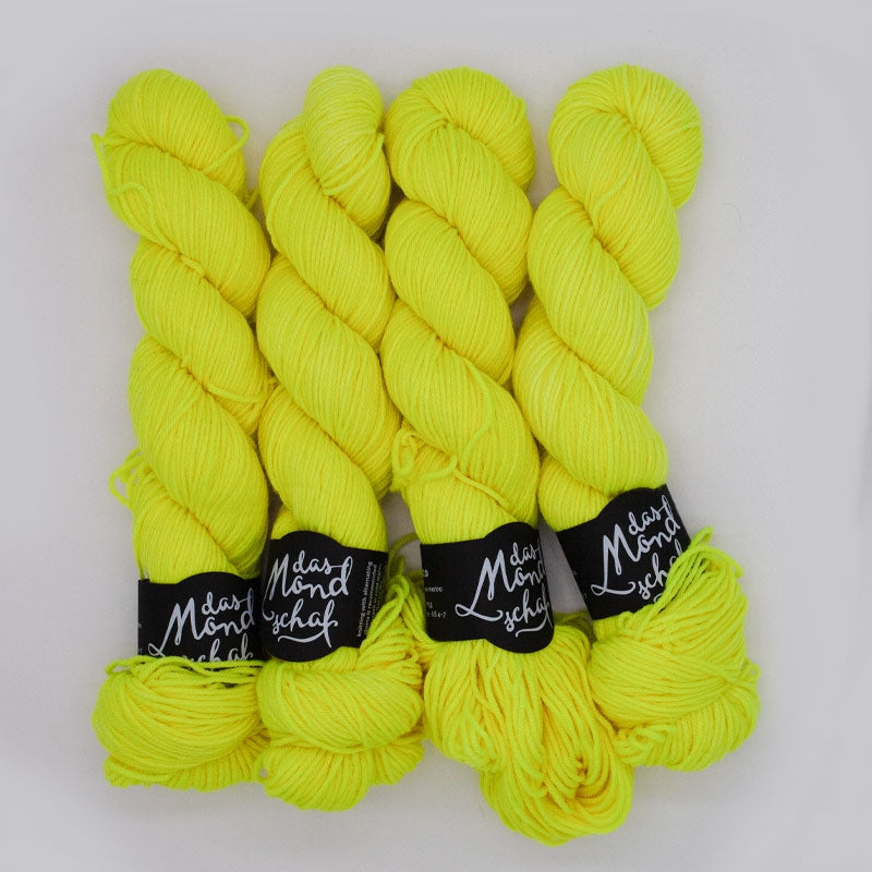 FALLOUT - 115g Merino DK