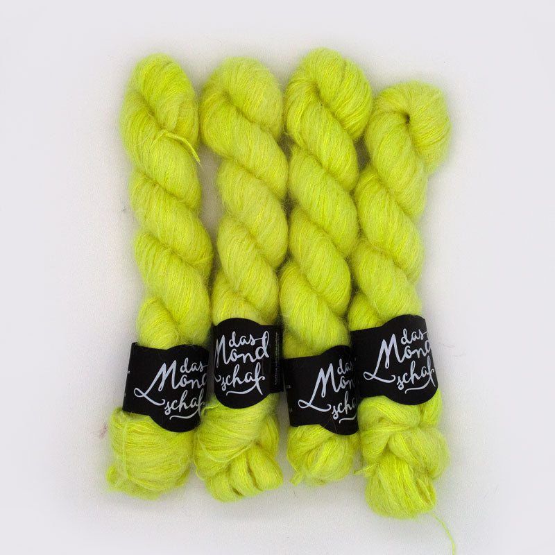 FALLOUT - 50g Alpaca Suri Lace