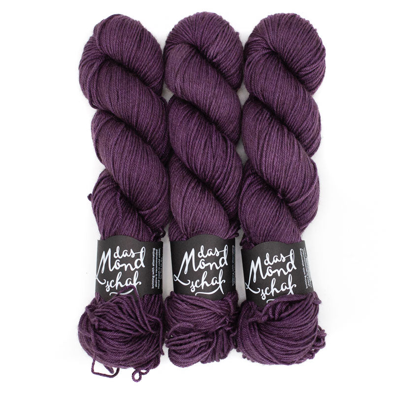 MOMO - 100g Merino Yak Silk DK