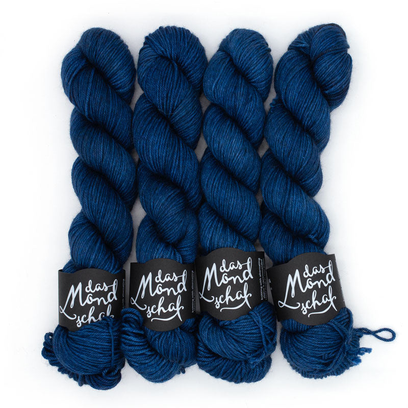 NIGHTMARE ON ELM STREET - 100g Merino Yak Silk DK