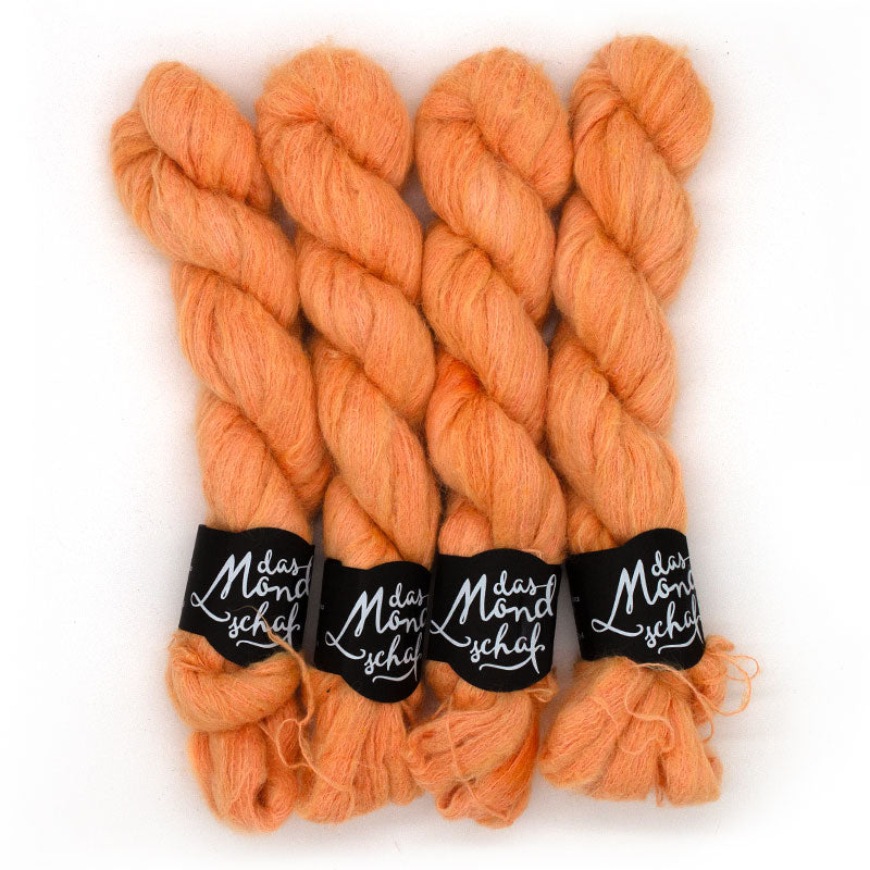 S*X ON THE BEACH - 50g Alpaca Suri Lace