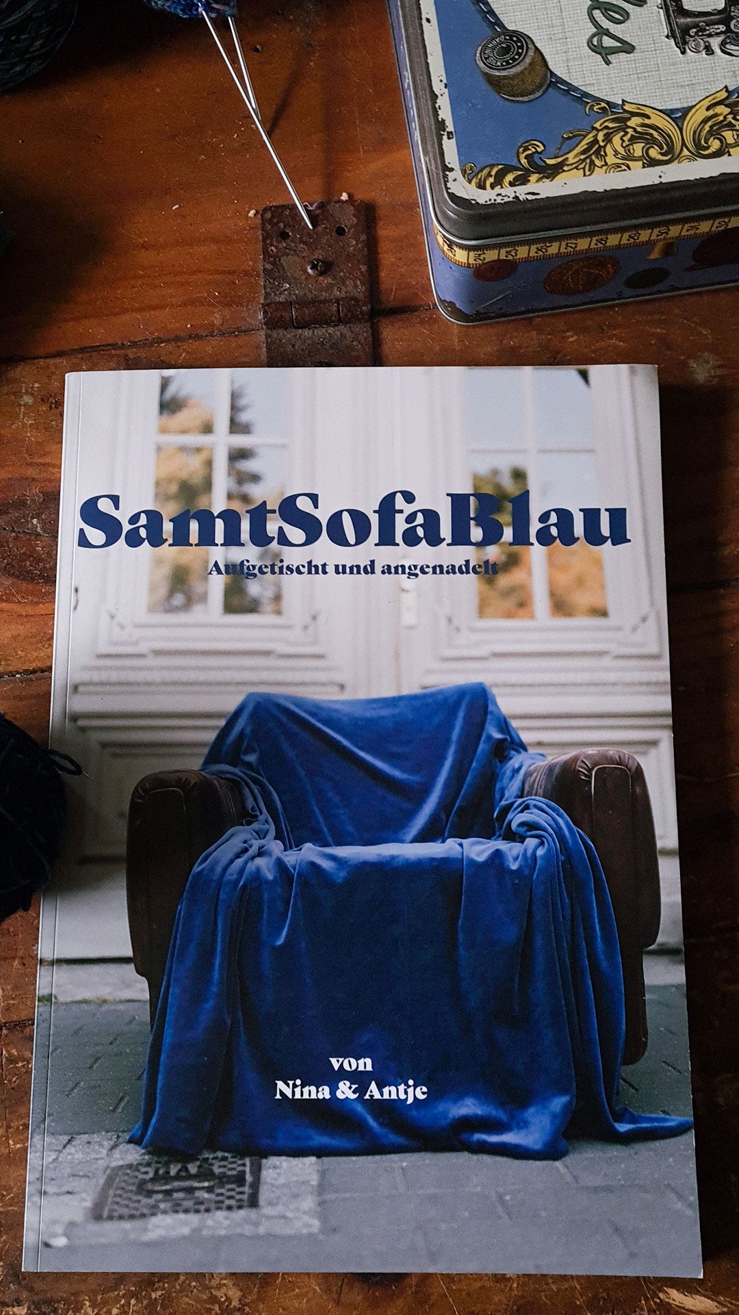 SAMTSOFABLAU Booklet